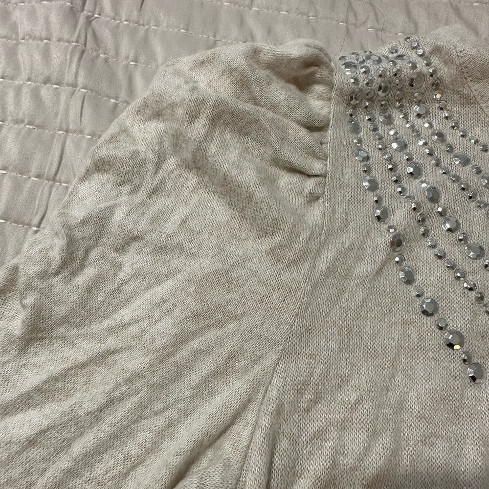 Blouse - Picture 2 of 3